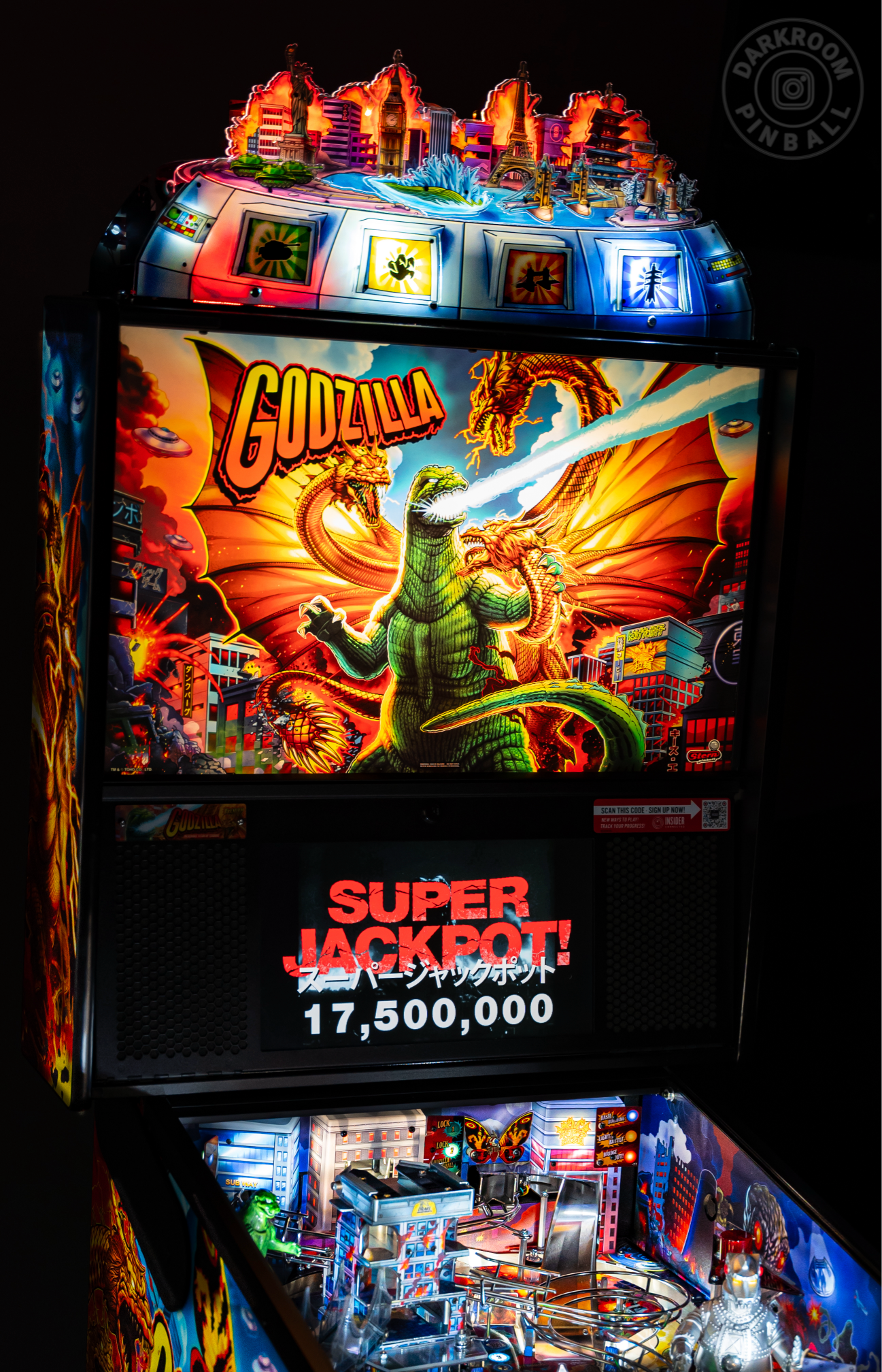Godzilla topper "Challenger edition" by TEP